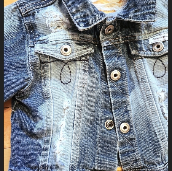 Size 18m Baby Distressed Jean Jacket - Picture 3 of 4